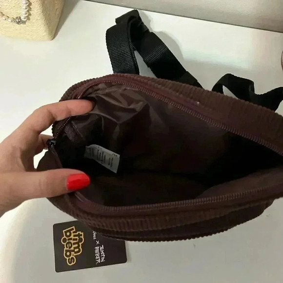 NWT Tim Hortons x Justin Bieber Belt Bag - Picture 4 of 5